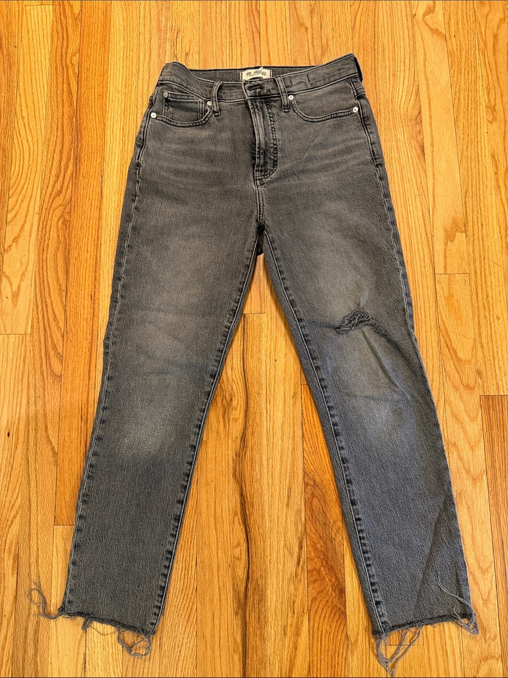 Madewell Perfect Vintage Jean distressed in Washed Gray